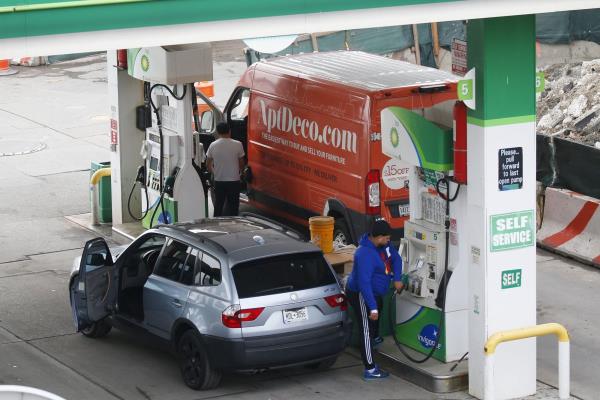 GasBuddy:汽油零售价格下跌势头增强